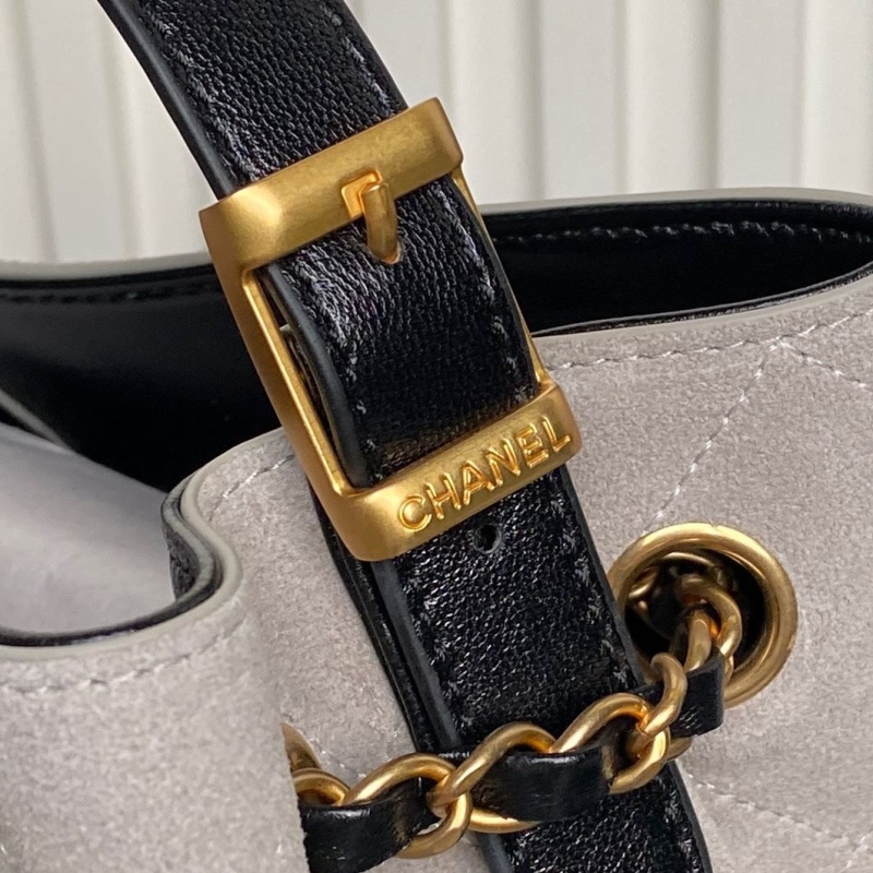 Ch**el hobo bags